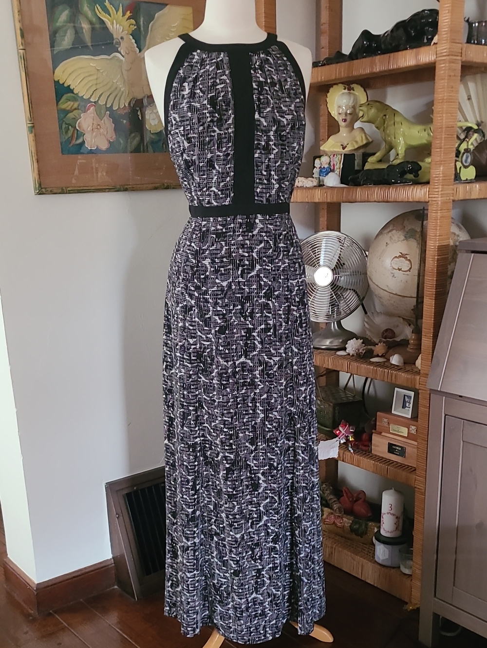 White House Black Market Black & White Graphic Style Halter Maxi Dress Size 14